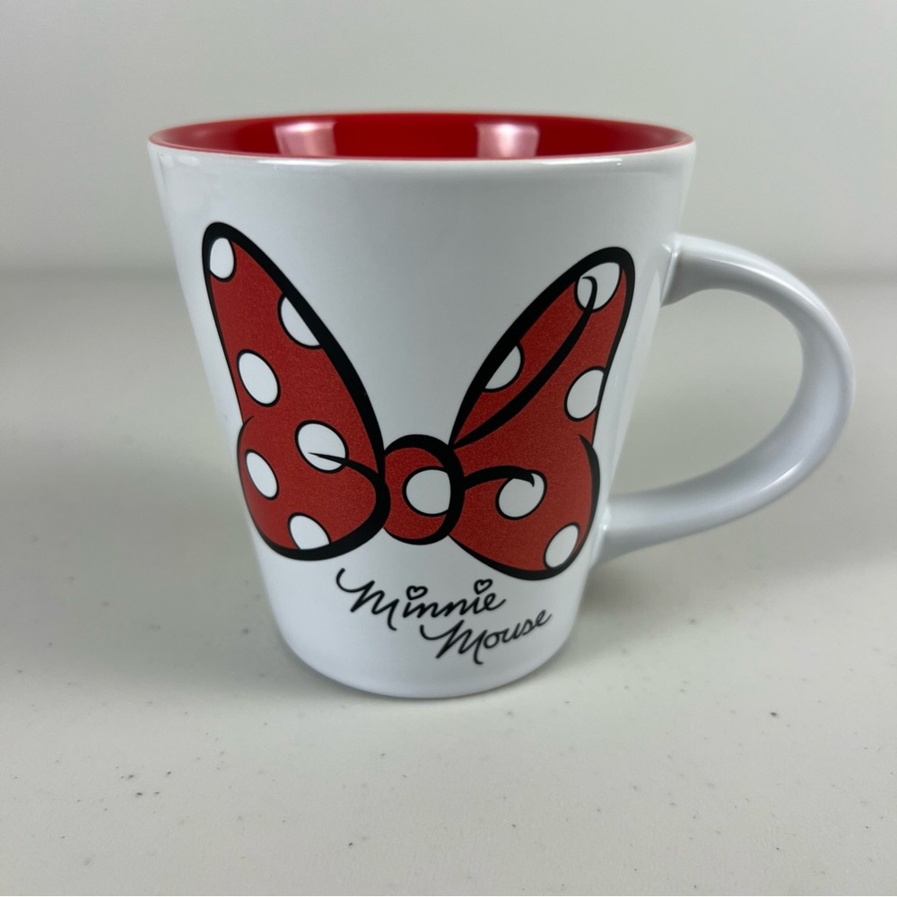 Disney Minnie‎ Mouse Red Polka Dot Glitter Bow Mug